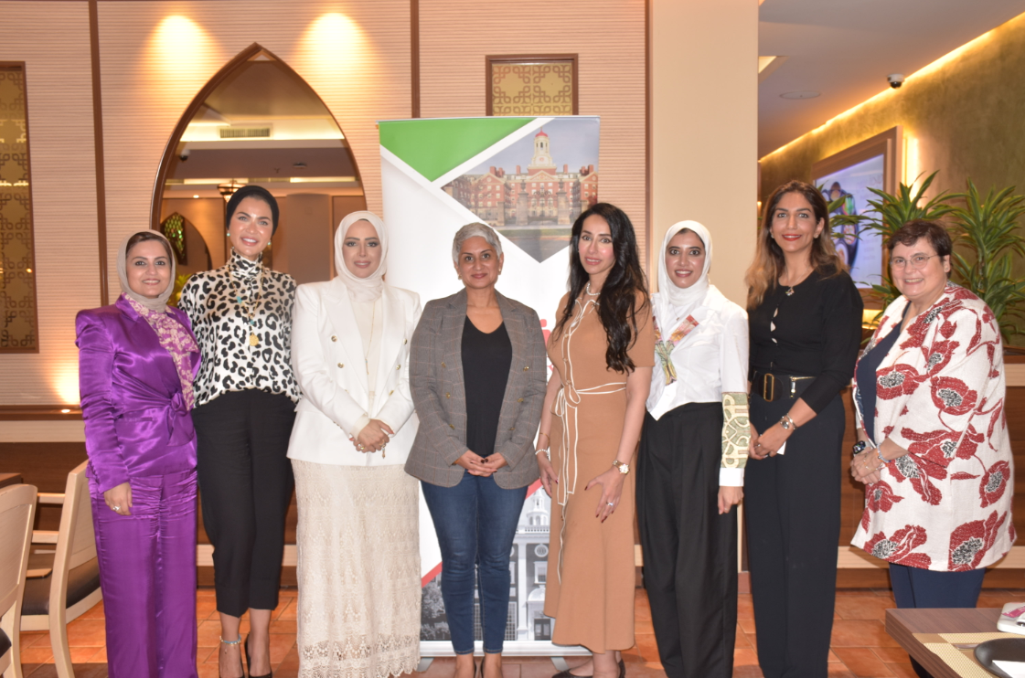 group at Kuwait Networking Dinner